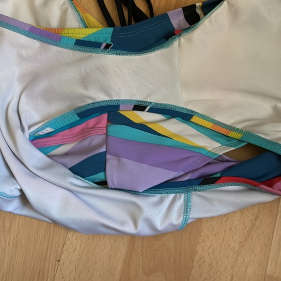 Bleu Rod Beatte - Picture 5 of 10